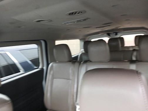 2019 Nissan NV Passenger NV3500 HD SL V8
