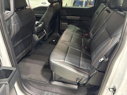 Oxford White 2026 Ford F-150 Lariat