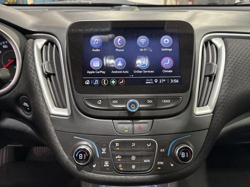 Mosaic Black Metallic 2024 Chevrolet Malibu FWD 1LT