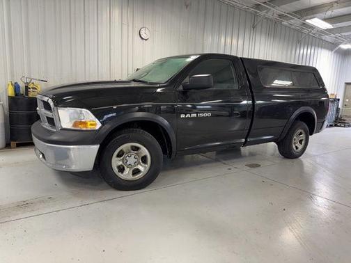 Brilliant Black Crystal Pearlcoat 2011 Dodge Ram 1500 ST