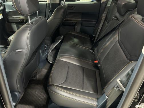 Shadow Black 2025 Ford Maverick Tremor