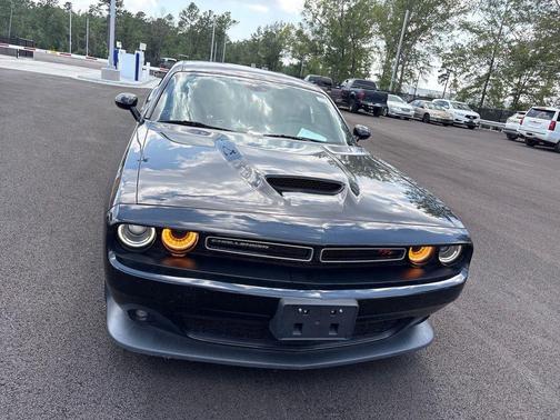 Pitch Black Clearcoat 2020 Dodge Challenger R/T