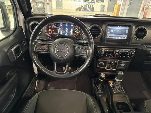 2021 Jeep Gladiator Freedom 4x4