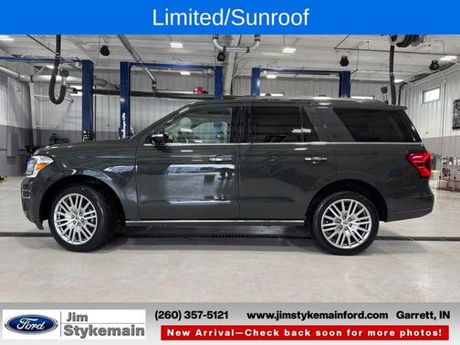 Forged Green Metallic 2023 Ford Expedition Limited