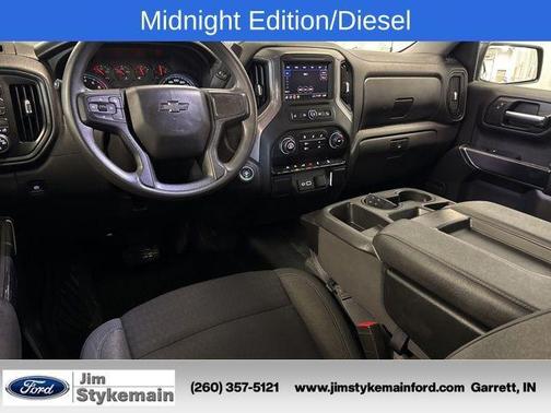 Black 2022 Chevrolet Silverado 1500 Custom Trail Boss
