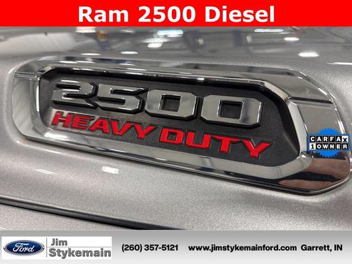 Billet Silver Metallic Clearcoat 2021 RAM 2500 Tradesman Crew Cab 4x4 6'4' Box