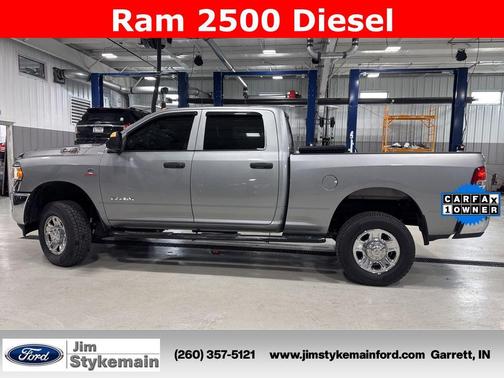 Billet Silver Metallic Clearcoat 2021 RAM 2500 Tradesman Crew Cab 4x4 6'4' Box