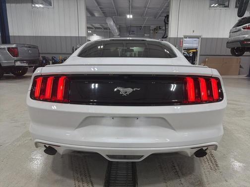 2016 Ford Mustang EcoBoost