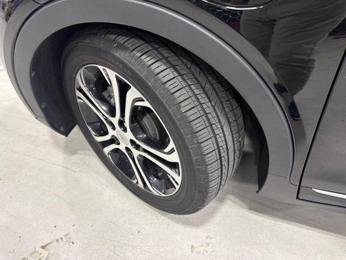 Mosaic Black Metallic 2017 Chevrolet Bolt EV Premier