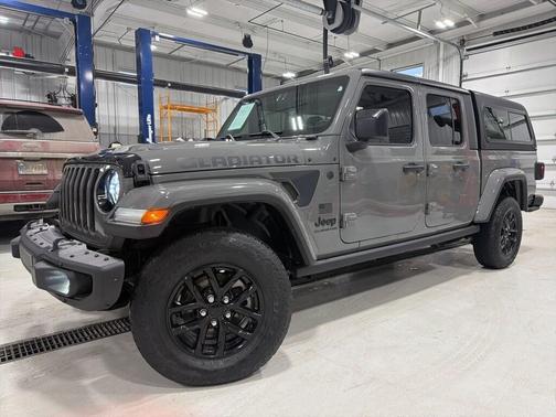2023 Jeep Gladiator Sport