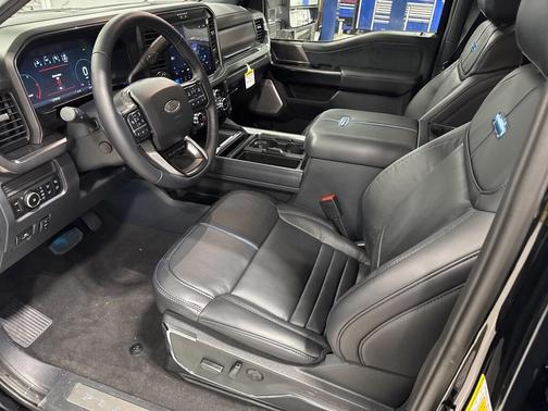 2026 Ford F-250 Platinum