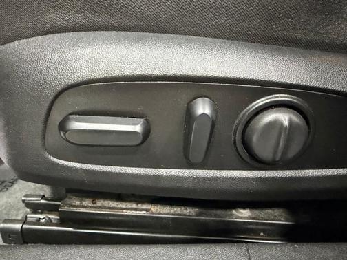 2020 Chevrolet Malibu FWD LT