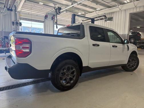 Oxford White 2026 Ford Maverick XLT