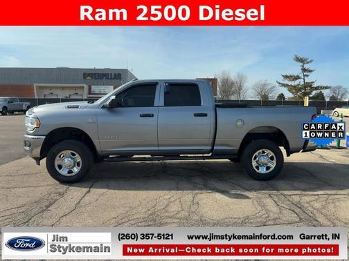 2021 RAM 2500 Tradesman Crew Cab 4x4 6'4' Box
