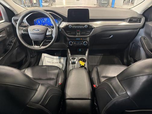 Rapid Red Metallic Tinted Clearcoat 2022 Ford Escape Titanium