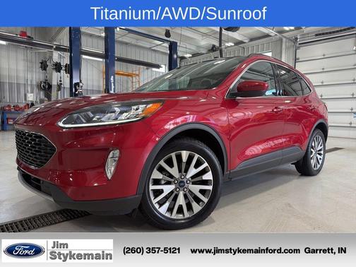 Rapid Red Metallic Tinted Clearcoat 2022 Ford Escape Titanium
