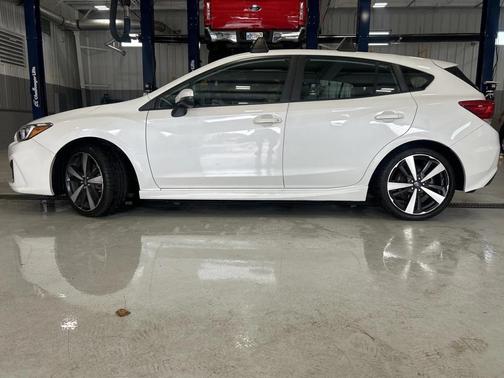 2019 Subaru Impreza 2.0i Sport