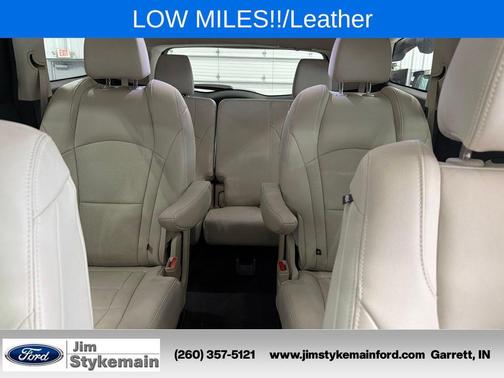 Cherry Red Tintcoat 2023 Buick Enclave Essence FWD