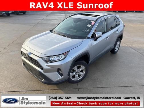 2021 Toyota RAV4 XLE