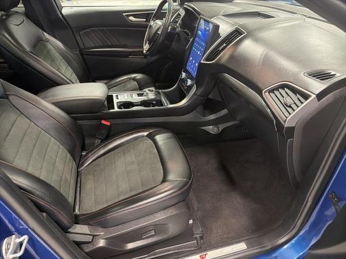 2023 Ford Edge ST Line