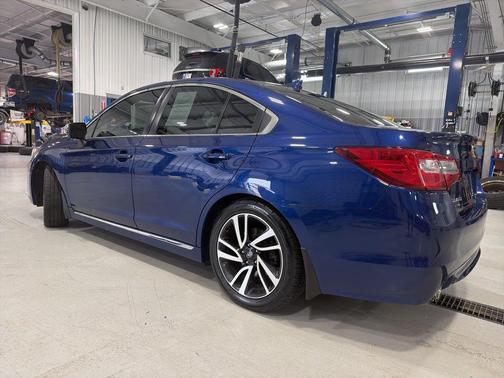 Lapis Blue Pearl 2017 Subaru Legacy Sport