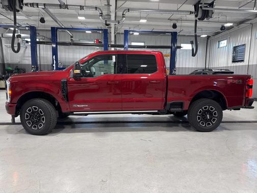 2026 Ford F-250 Platinum