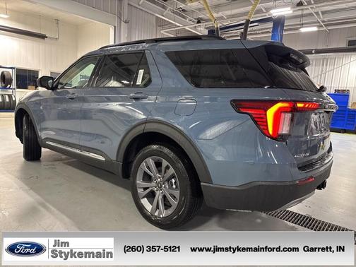 2025 Ford Explorer Active