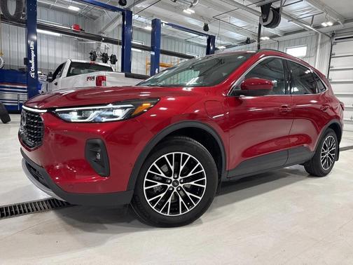 2023 Ford Escape PHEV SE