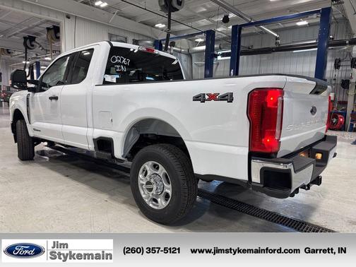 Oxford White 2026 Ford F-250 XLT