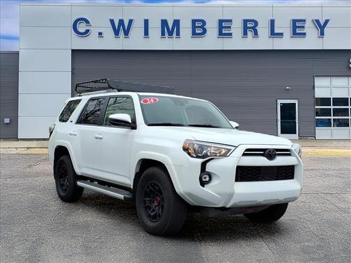 Ice 2024 Toyota 4Runner SR5