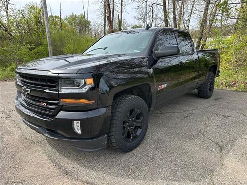 Black 2017 Chevrolet Silverado 1500