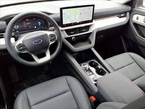 Space White Metallic 2026 Ford Explorer Active