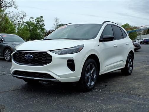 Star White 2023 Ford Escape ST-Line