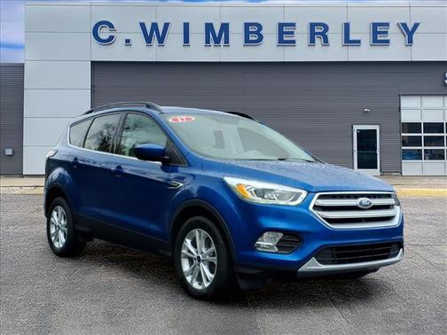 Blue 2017 Ford Escape SE