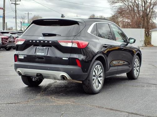 2020 Ford Escape Titanium