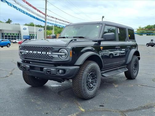 Shadow Black 2026 Ford Bronco Badlands
