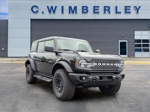 Shadow Black 2026 Ford Bronco Badlands