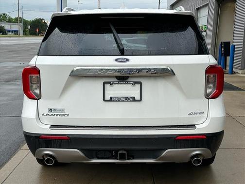 White 2023 Ford Explorer Limited