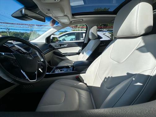 Silver 2020 Ford Edge Titanium