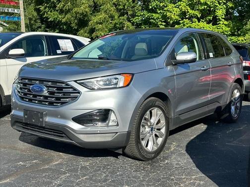 Silver 2020 Ford Edge Titanium