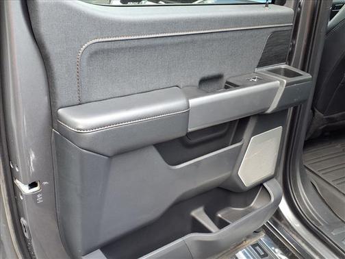 Carbonized Gray 2024 Ford F-150 Lariat