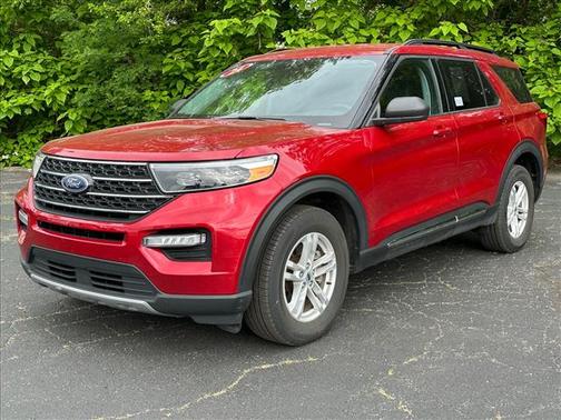 Red 2024 Ford Explorer XLT