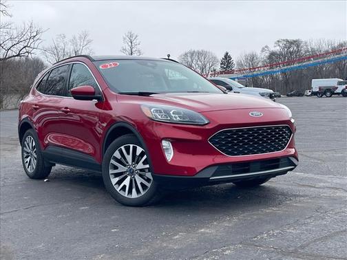 2022 Ford Escape Titanium