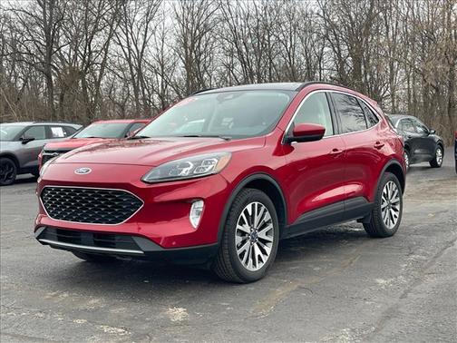 2022 Ford Escape Titanium