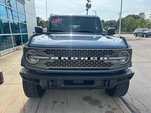 Azure Gray Metallic 2024 Ford Bronco Badlands