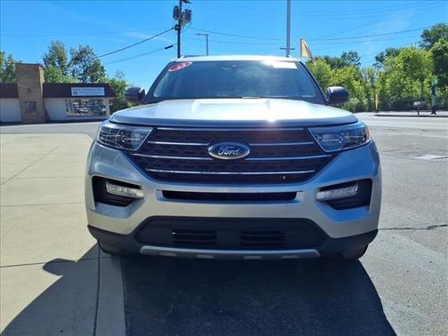 Silver 2023 Ford Explorer XLT
