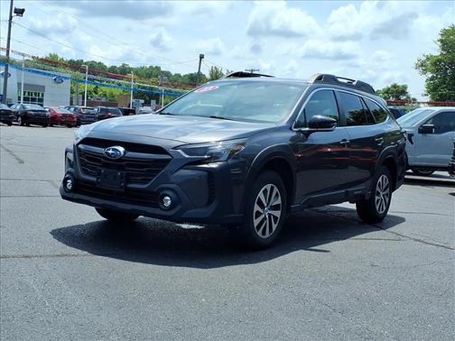 Magnetite Gray Metallic 2023 Subaru Outback Premium