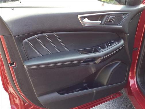 2024 Ford Edge ST