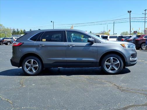 CARBONIZED 2023 Ford Edge SEL