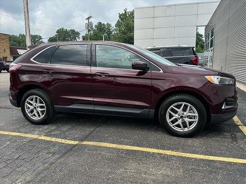 Burgundy 2024 Ford Edge SEL